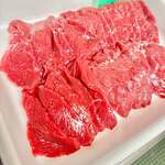 相沢肉店 - 料理写真:馬刺し