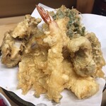 いもや - 「天ぷら定食」（汁附き、ご飯大盛、1,000圓）
「はも」（山口産、二つ、300圓」
「まひたけ」（150圓）のメイン。