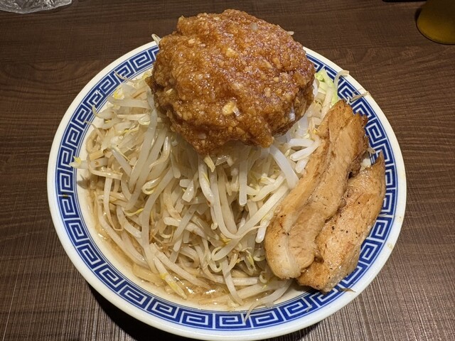 ラーメン ガジロー 本店 - 新加納/ラーメン | 食べログ