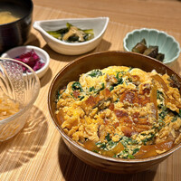 鰻とじ丼