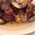 レプレ - あさりの白ワイン蒸しバジル風味750円