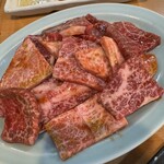 炭火焼肉じろう - 