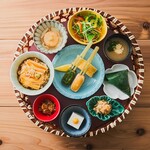 梅の花の定食や うめまめ - 料理写真:梅の花定食