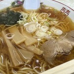 君塚食堂 - ラーメン660円