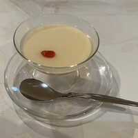 赤坂 四川飯店 - 杏仁プリン