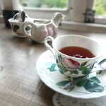 ポントオーク - 多種フレーバーの紅茶が提供されます