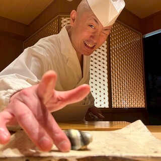 塙直也（ハナワナオヤ）ー洗練された熟成江戸前鮨