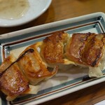 餃子のネオ大衆酒場 ニューカムラ - 