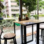 世田谷プラトン - 店内イメージ※晩翠通を眺める