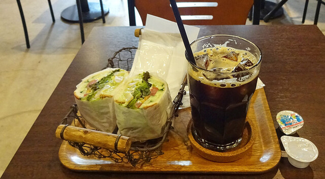 サンドイッチマン サンドウィッチマンの初の絵本！『マイク・デービス』のPVを公開