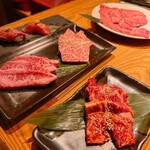 神戸牛焼肉 八坐和 - 