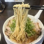 来来亭 - 麺リフト