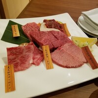 焼肉 梨久 -  焼肉 梨久 -