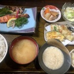 かみ山 - 焼き魚定食　¥990-