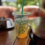 宇都宮ペニーレイン - アールグレイティーのアイス　凄く冷たい感じ　しかもカッコイイ