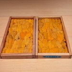 鮨 一幸 - 赤雲丹(山口)