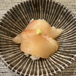 虹吉 - マナガツオ