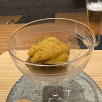 好日 - 先付け　焼きナスとウニ