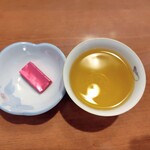 たま樹 - お茶とサービスのチョコ