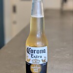 tacos trap' - コロナビール　880円