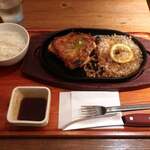 いしがまやハンバーグ - 料理写真:石窯焼チキンステーキ