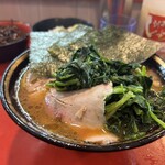 家系総本山 吉村家 - 