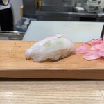 すしまる - ひらめ