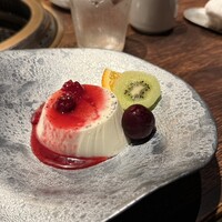 ヤキニク旭 - 