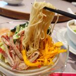 清香園 - 麺リフトアップ