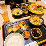 板前バル LIVE FISH MARKET - 