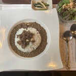 ステーキハウス 听 - ポンド名物キーマカレー ¥1,408