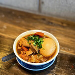 アゲダチ - 牛もつ煮込み