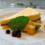 洋食 広亭タナカ - レアチーズケーキ