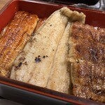 川昌 - 左 関東風     真ん中 白焼    右 関西風