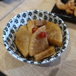 鶏部長と豚課長 - ・大根の漬物