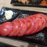 鶏部長と豚課長 - ・冷やしトマト