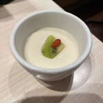 Chinese Dining 嘉賓 - 杏仁豆腐