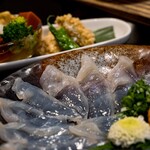 泳ぎとらふぐ活蟹料理 あじ平 - 