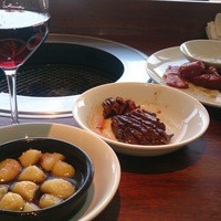 焼肉トラジ 名古屋セントラルタワーズ店 - 赤とニンニクは合います