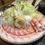 アグーしゃぶしゃぶ みるく 那覇店 - 