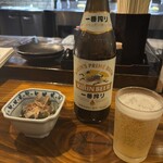 炉端のユーカラ - ビールと付き出し