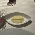 ラ ターブル ドゥ ジョエル・ロブション - スペシャリテのムースリーヌ