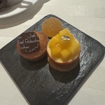 ラ ターブル ドゥ ジョエル・ロブション - ミニャルディース