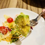 北海道イタリアン ミアアンジェラ - アボカド新鮮甘い〜