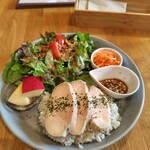 笑mカフェ コーヒーロースタリー - 料理写真:　カオマンガイプレート