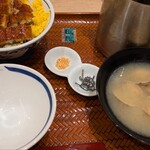 築地食堂 源ちゃん - うなぎひつまぶし