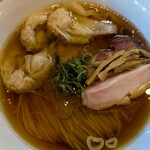 Ramen FeeL - 適度な量がありそうです。水無くても食べ切れる量です。