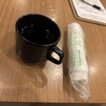 牛たん うしすけ - 食後のお茶とおしぼり