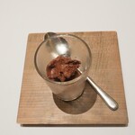 カンテサンス - カカオのソルベ、アッサムティーと実山椒