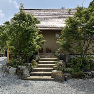 レストラン ナズ